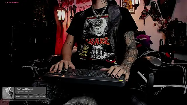 allanhurtss online show from April 17, 2026, 1:19 am