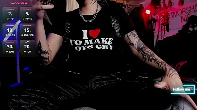 Snapshot of allanhurtss chatting on October 4, 2025, 2:51 pm allanhurtss online show from October 4, 2025, 2:51 pm