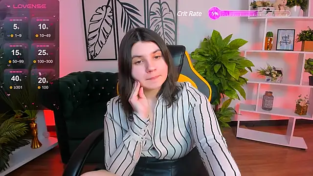 Viola  Shy online show from February 20, 2025, 3:34 am