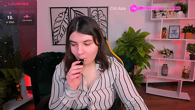 Viola  Shy online show from March 1, 2025, 8:53 pm