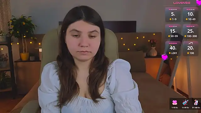 Viola  Shy online show from March 31, 2026, 6:54 pm