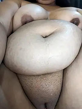 Snapshot of AvaChannel chatting on September 30, 2025, 10:32 am AvaChannel online show from September 30, 2025, 10:32 am