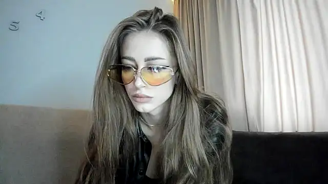 BARBIE 22888 online show from December 28, 2024, 1:28 pm