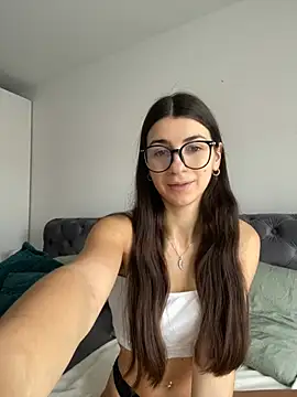 Wildberry  online show from February 18, 2026, 8:11 am