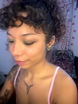 abby dove17 online show from November 25, 2025, 11:59 pm