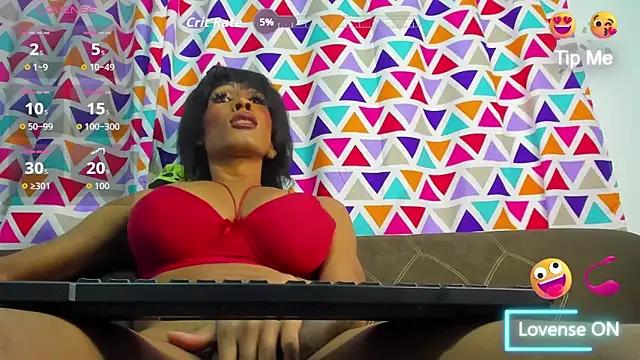 Snapshot of christialexaa chatting on October 9, 2025, 11:00 am christialexaa online show from October 9, 2025, 11:00 am