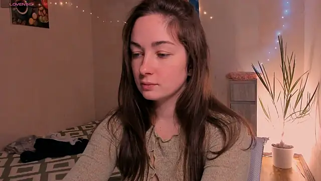 Snapshot of cClandesTina chatting on November 16, 2025, 9:41 pm cClandesTina online show from November 16, 2025, 9:41 pm