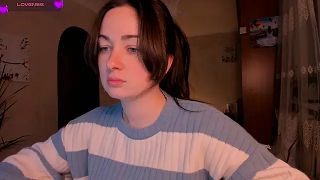 Snapshot of cClandesTina chatting on February 28, 2026, 9:58 pm cClandesTina online show from February 28, 2026, 9:58 pm