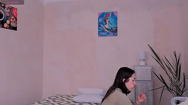 Snapshot of cClandesTina chatting on November 6, 2025, 11:25 am cClandesTina online show from November 6, 2025, 11:25 am