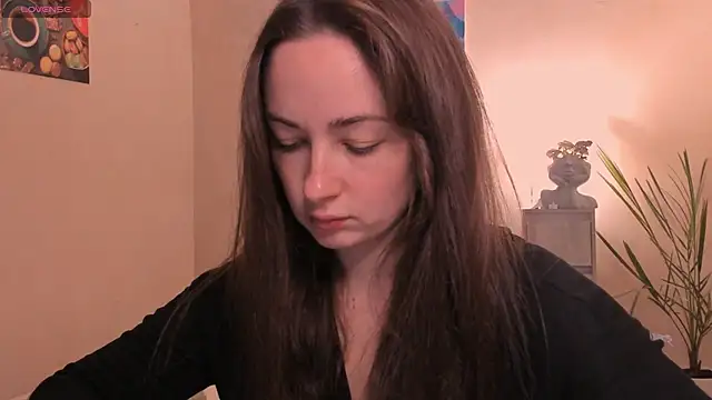 Snapshot of cClandesTina chatting on November 2, 2025, 8:58 pm cClandesTina online show from November 2, 2025, 8:58 pm