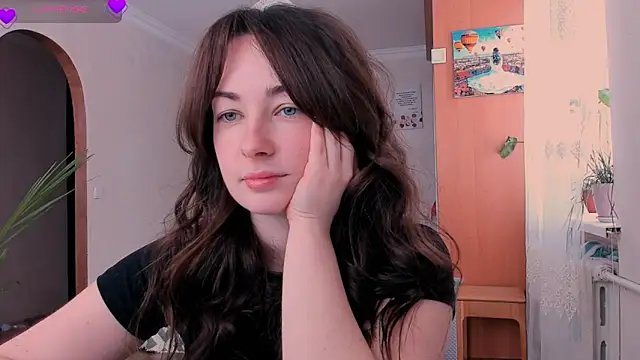 Snapshot of cClandesTina chatting on February 11, 2026, 12:05 pm cClandesTina online show from February 11, 2026, 12:05 pm