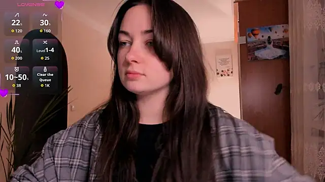 Snapshot of cClandesTina chatting on February 5, 2026, 8:48 pm cClandesTina online show from February 5, 2026, 8:48 pm