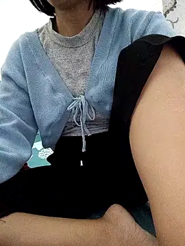 Haralushiaaa online show from December 17, 2025, 12:37 am