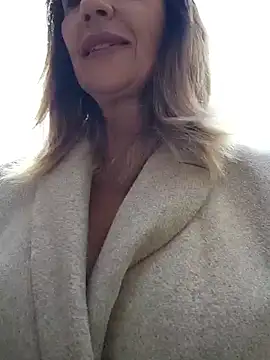 JasmineNoir2 online show from October 18, 2025, 11:12 am