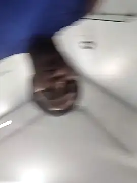 Snapshot of mamadorasensual chatting on March 12, 2025, 11:01 pm mamadorasensual online show from March 12, 2025, 11:01 pm