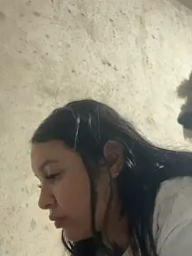 Pretty Isadora online show from February 16, 2026, 6:39 pm