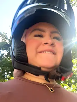 Pretty Isadora online show from November 23, 2025, 7:02 pm