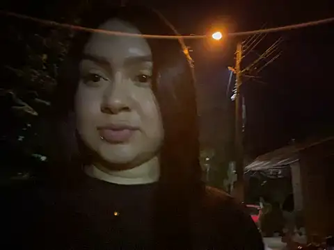 Pretty Isadora online show from February 18, 2025, 11:41 pm