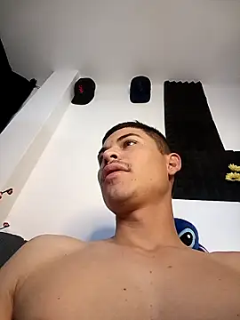 Snapshot of on_tefa chatting on September 21, 2025, 8:58 pm on tefa online show from September 21, 2025, 8:58 pm