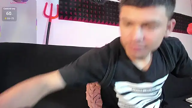 Snapshot of on_tefa chatting on October 25, 2025, 11:16 pm on tefa online show from October 25, 2025, 11:16 pm