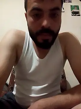 Snapshot of Kaan1607 chatting on October 28, 2025, 8:52 pm Kaan1607 online show from October 28, 2025, 8:52 pm