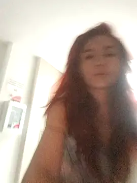 Samantabrown  online show from February 27, 2025, 11:39 am
