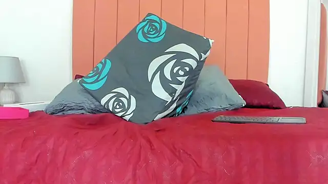 Snapshot of satsu_u chatting on September 29, 2025, 7:08 pm satsu u online show from September 29, 2025, 7:08 pm