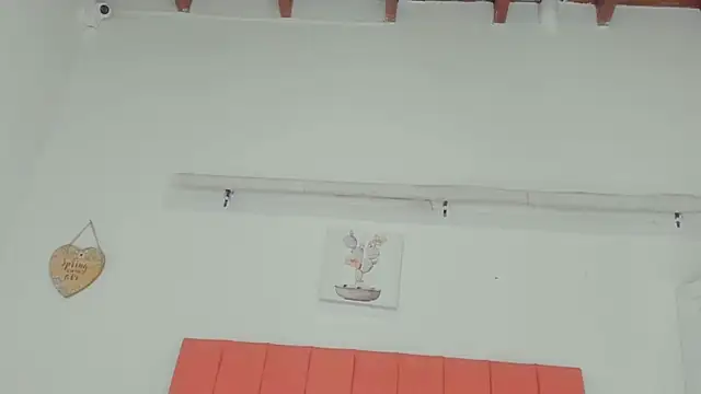 Snapshot of satsu_u chatting on October 12, 2025, 7:04 pm satsu u online show from October 12, 2025, 7:04 pm