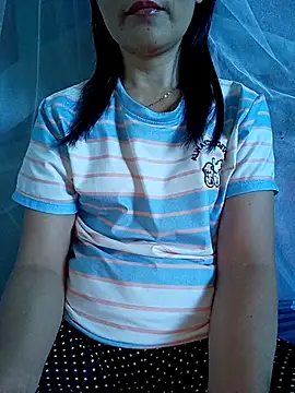 Snapshot of Asian_girl13 chatting on July 11, 2026, 8:14 am Asian girl13 online show from July 11, 2026, 8:14 am
