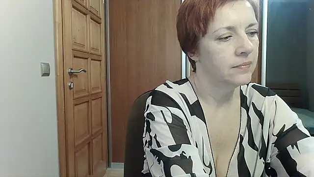 LoraLoraMay online show from March 20, 2026, 7:59 pm