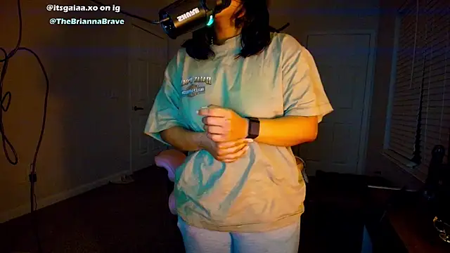 Snapshot of BriannaBrave chatting on February 14, 2026, 8:03 am BriannaBrave online show from February 14, 2026, 8:03 am