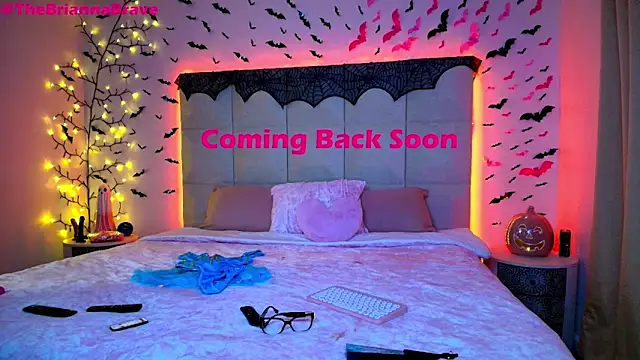 BriannaBrave online show from October 15, 2025, 2:10 am