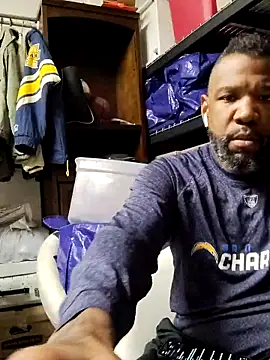 Snapshot of 3prettyboy3 chatting on October 13, 2025, 6:15 am 3prettyboy3 online show from October 13, 2025, 6:15 am