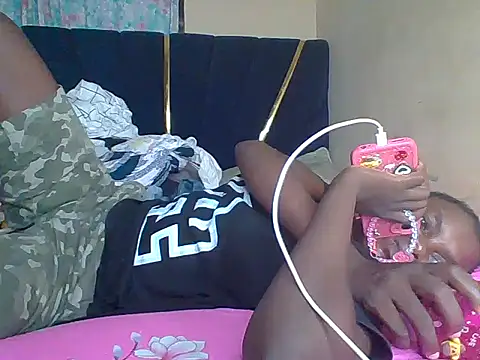 awino001 online show from May 26, 2026, 2:31 am
