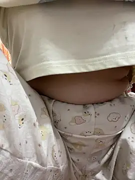 Milk Mom99 online show from March 14, 2026, 12:05 am