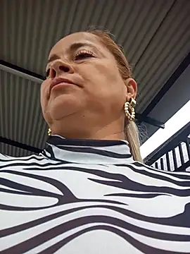 Snapshot of natally_ross21 chatting on September 28, 2025, 12:45 pm natally ross21 online show from September 28, 2025, 12:45 pm