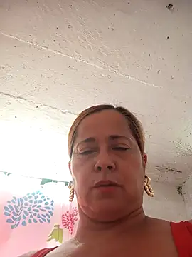 Snapshot of natally_ross21 chatting on September 24, 2025, 2:12 pm natally ross21 online show from September 24, 2025, 2:12 pm