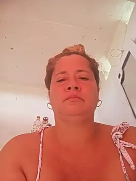 natally ross21 online show from November 9, 2025, 12:09 pm