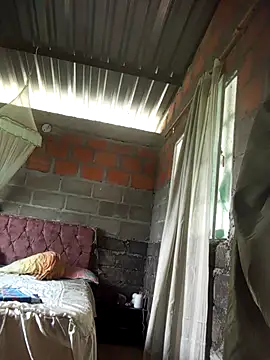 natally ross21 online show from March 17, 2026, 12:52 pm