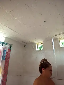 natally ross21 online show from November 10, 2025, 1:16 pm