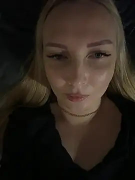 Snapshot of Aleksandrakis chatting on September 24, 2025, 11:39 am Aleksandrakis online show from September 24, 2025, 11:39 am