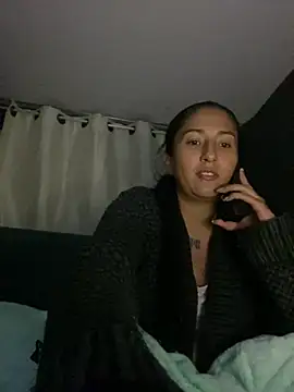 luna asss online show from May 16, 2026, 2:54 am