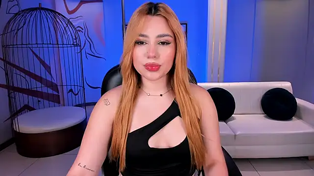 Snapshot of SamanthaKlein_ chatting on October 1, 2025, 3:22 am SamanthaKlein  online show from October 1, 2025, 3:22 am