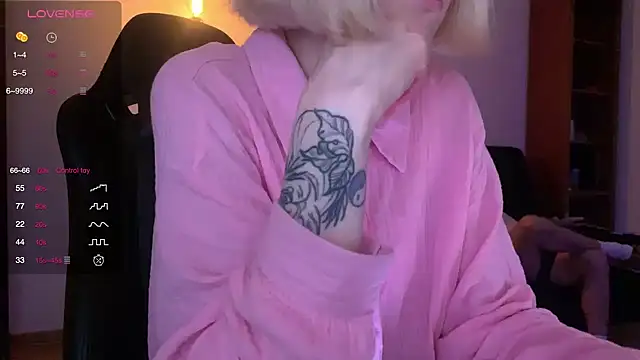 Sexy Sweets online show from September 19, 2025, 6:01 pm