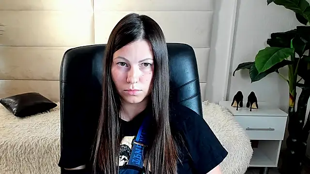 Snapshot of Dana__dom chatting on October 24, 2025, 2:43 am Dana dom online show from October 24, 2025, 2:43 am