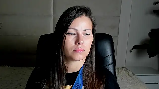 Snapshot of Dana__dom chatting on October 14, 2025, 1:17 am Dana dom online show from October 14, 2025, 1:17 am