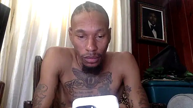 KingDerRico online show from October 29, 2025, 4:39 pm