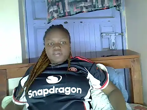 Snapshot of Your_Bunny255 chatting on July 16, 2026, 8:17 pm Your Bunny255 online show from July 16, 2026, 8:17 pm