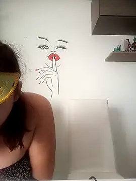 carolyne2023 online show from January 29, 2025, 3:37 pm