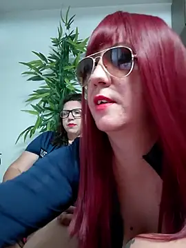 carolyne2023 online show from October 3, 2025, 5:09 am